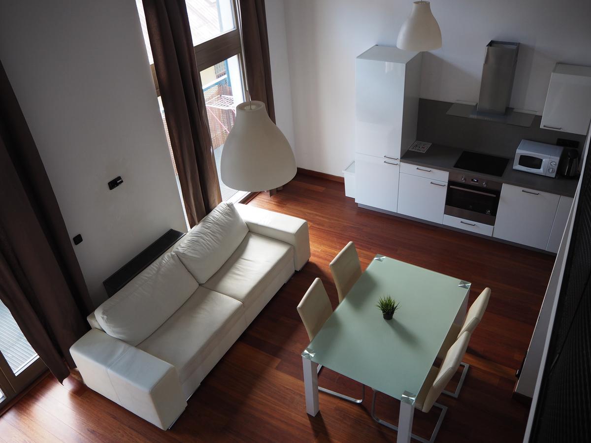 Kings Apartments
